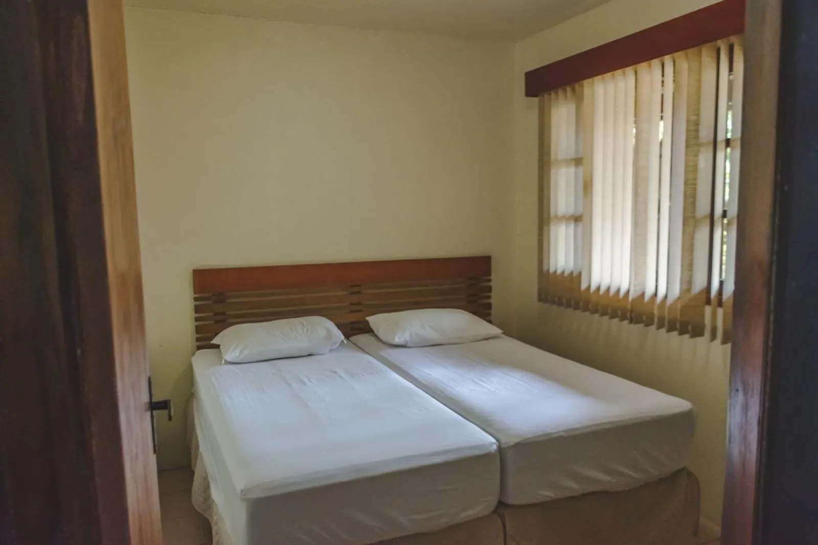Hospedaria Nativa Praia do Rosa 2*,